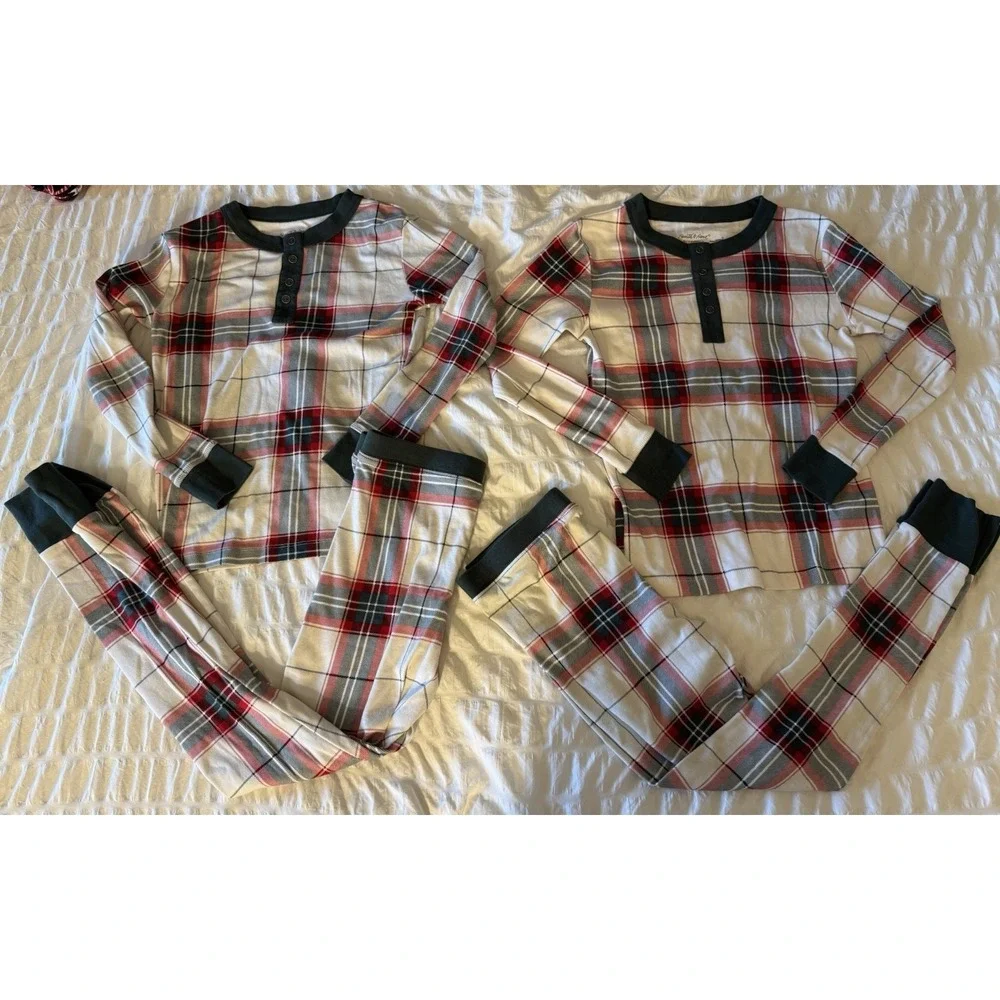 2 Sets Of Magnolia Hearth & Hand‎ Plaid Pajamas Pj Set Size 10 Christmas Theme